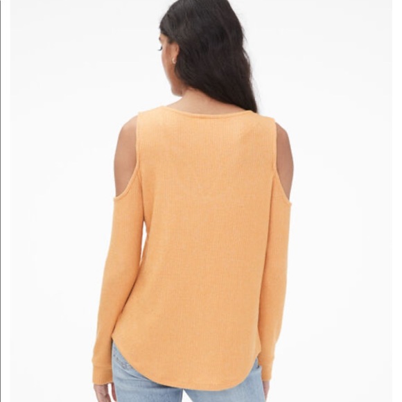 Cold Shoulder Top - Picture 2 of 3